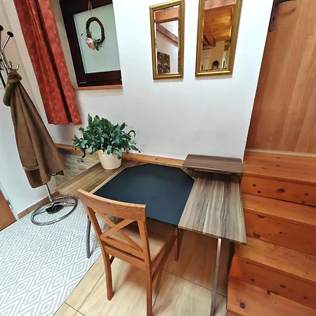 Frida Old Town With Private Parking קושיצה