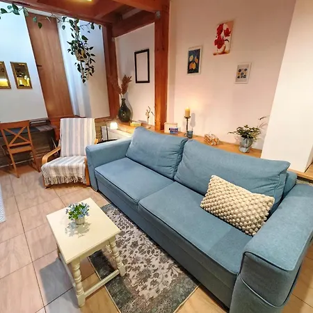 Frida Old Town With Private Parking * كَشّا