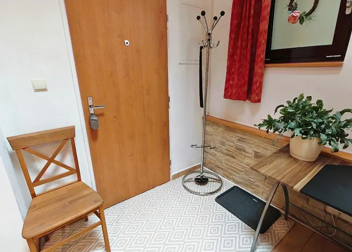 Frida Old Town With Private Parking Апартаменты Кошице